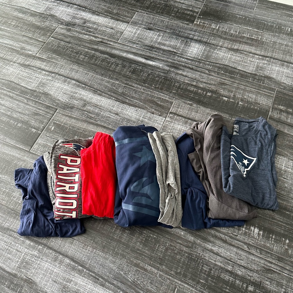 New England Patriot Tops : tank, t shirts, hoodies - lot of 8 nfl